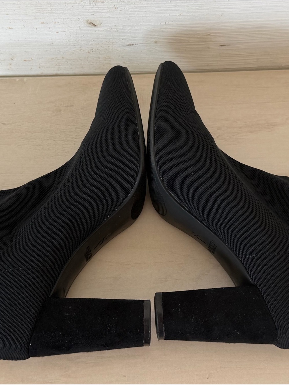 Simply Vera Vera Wang Persimmon Women's Black Stretch Ankle Sock Boots Size 7.5 - Picture 5 of 10